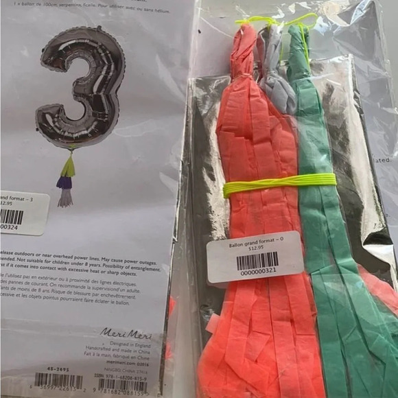 Meri Meri 30 3-0 birthday party balloons with tassels - Picture 2 of 4